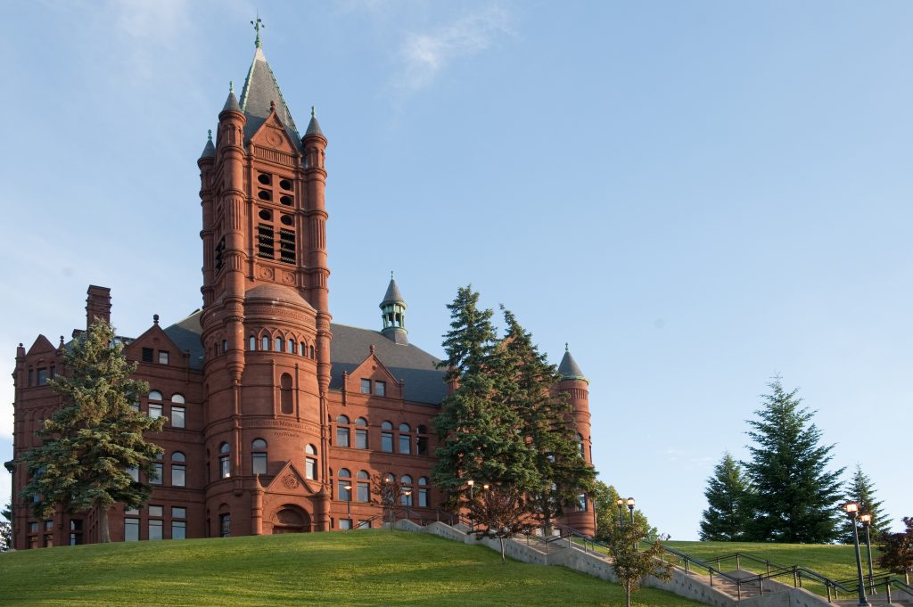 Crouse College building on Syracuse University campus