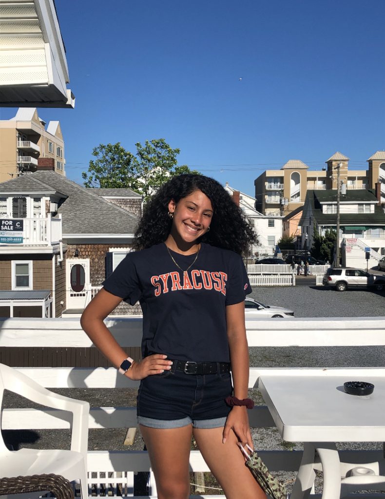 Syracuse University Summer College precollege student